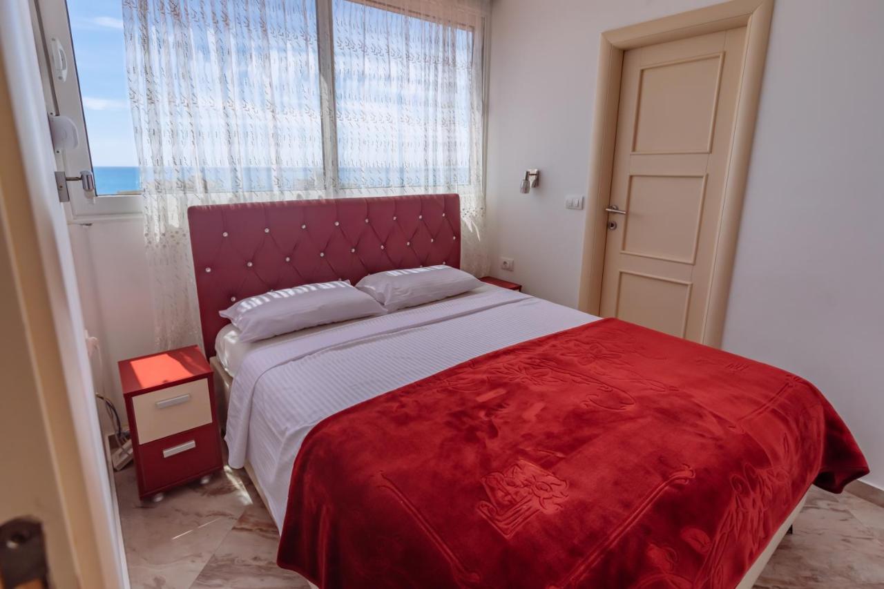 Ani Apartmani Добра вода Екстериор снимка